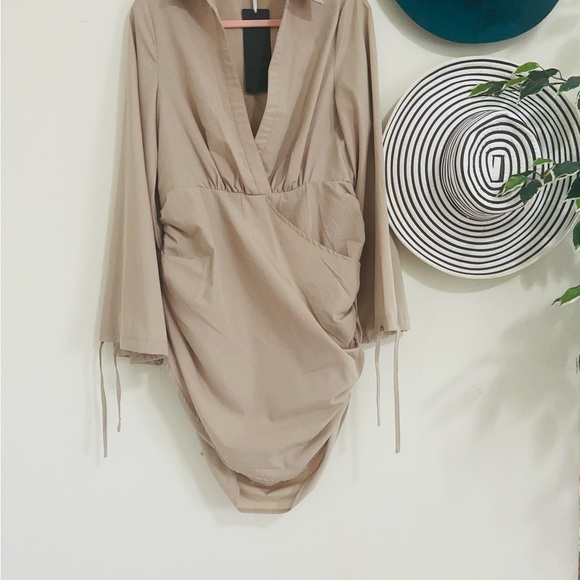 Brand new Pretty Little thing V neck dress with tags - Picture 6 of 7